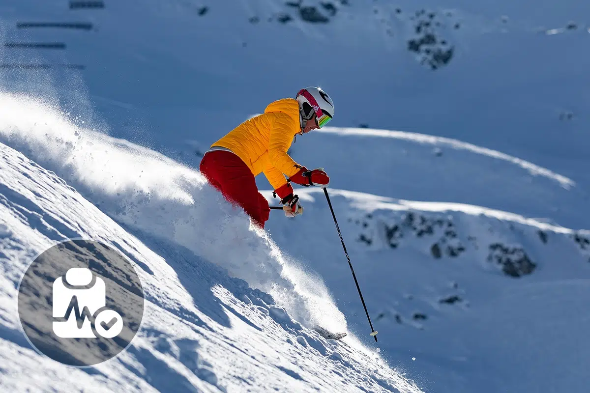 What are the advantages and health benefits of alpine skiing or downhill skiing?