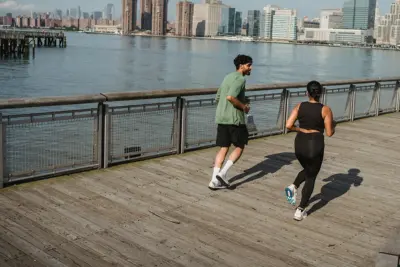 Is running bad for your joints? Discover the different types of injuries and how to protect your joints while running.